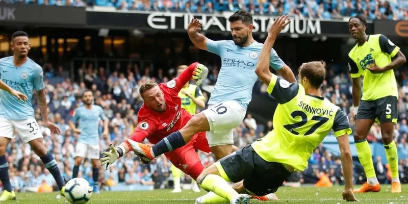 Sergio Agüero sở hữu 184 bàn